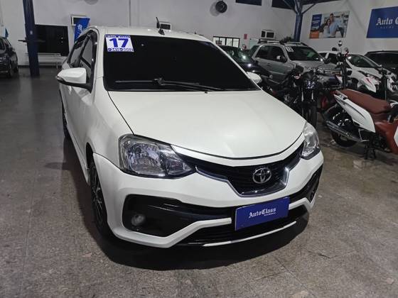 TOYOTA ETIOS 1.5 PLATINUM SEDAN 16V FLEX 4P AUTOMÁTICO